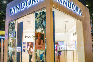 Pandora store front